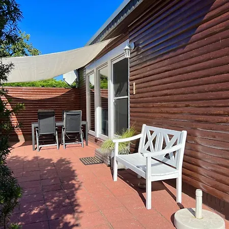 Comfortably Equipped For 4 People Vakantiehuis *